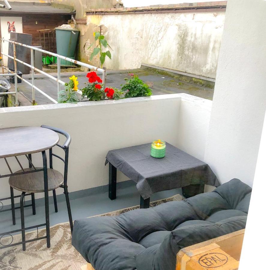 Gruene Oase Mit Balkon I Eg Lejlighed Duisburg Eksteriør billede